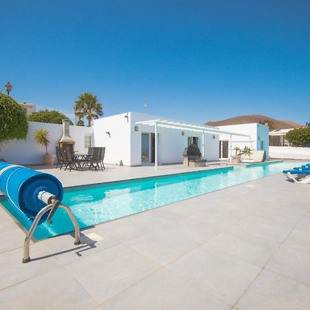 Villa Casa Conil With A Private 25 Meter Heated Pool Exterior foto