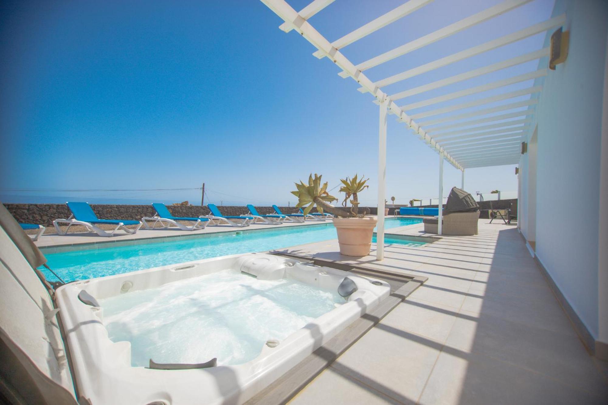 Villa Casa Conil With A Private 25 Meter Heated Pool Exterior foto